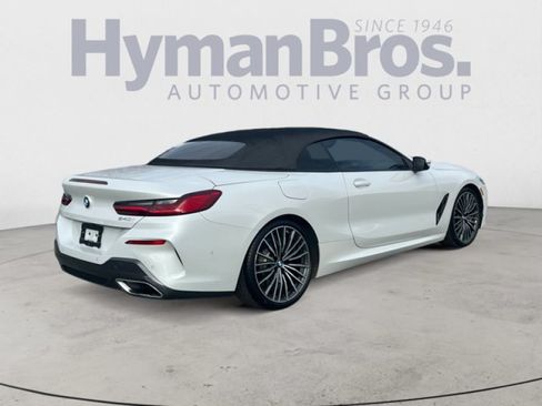 Used 2022 BMW 840i Convertible RWD image 3
