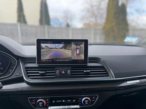 Used 2019 Audi SQ5 Prestige w/ Prestige Package image 19