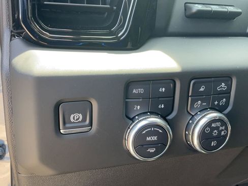Used 2024 GMC Sierra 1500 AT4X AWD/4WD image 15