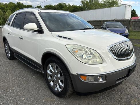 Used 2011 Buick Enclave CXL AWD/4WD image 6