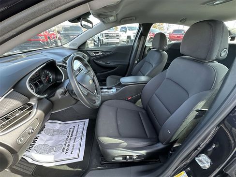 Used 2023 Chevrolet Malibu RS image 11