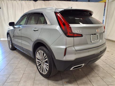 Used 2024 Cadillac XT4 Premium Luxury w/ Active Safety Package image 7