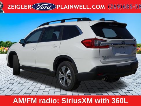 Used 2025 Subaru Ascent Premium AWD/4WD image 3