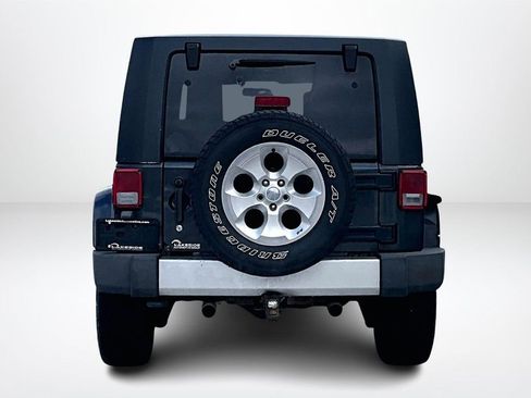 Used 2010 Jeep Wrangler Unlimited Sahara w/ Dual Top Group image 6