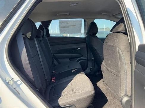 Certified 2026 Hyundai Tucson SE FWD image 5