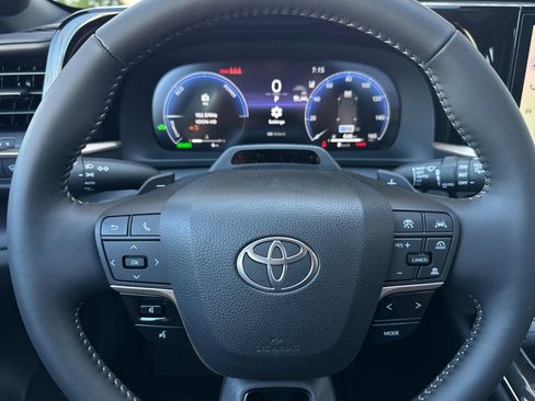 New 2026 Toyota Crown Signia AWD/4WD image 25