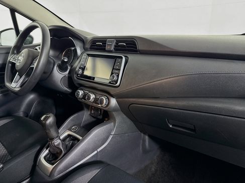 Used 2020 Nissan Versa S image 50