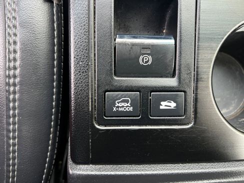 Used 2019 Subaru Outback 2.5i Limited AWD/4WD image 25