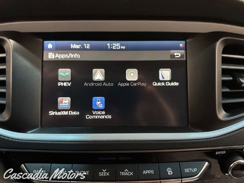 Used 2019 Hyundai Ioniq Plug-In Hybrid image 37