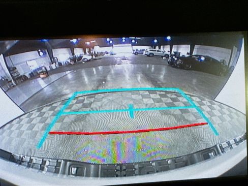 Used 2022 Toyota Tacoma SR image 18