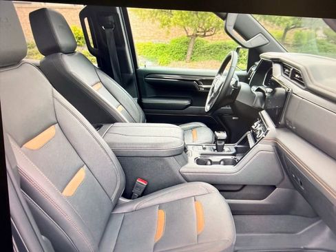 Used 2023 GMC Sierra 1500 AT4 w/ Technology Package image 13