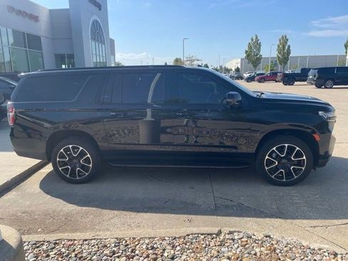 Used 2024 Chevrolet Suburban RST w/ Luxury Package AWD/4WD image 7