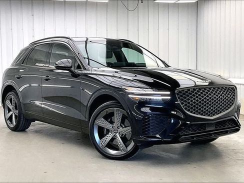 Used 2023 Genesis GV70 3.5T Sport w/ Sport Prestige Package AWD/4WD image 1