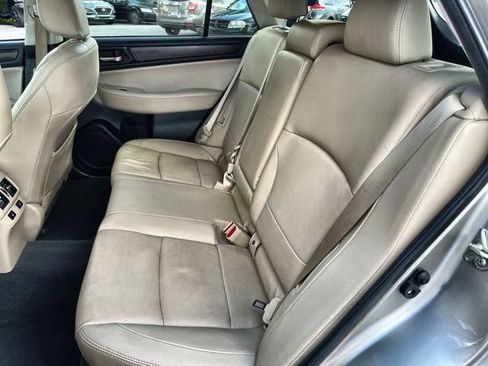 Used 2016 Subaru Outback 2.5i Limited AWD/4WD image 27