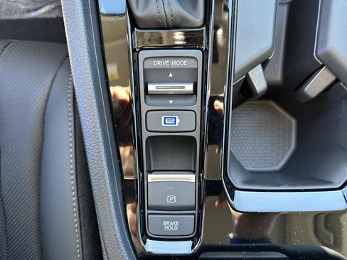 New 2025 Honda Accord EX-L image 34