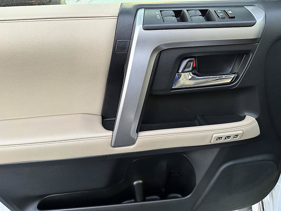 Certified 2024 Toyota 4Runner Limited AWD/4WD image 9