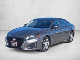 Used 2024 Nissan Altima 2.5 S video 1
