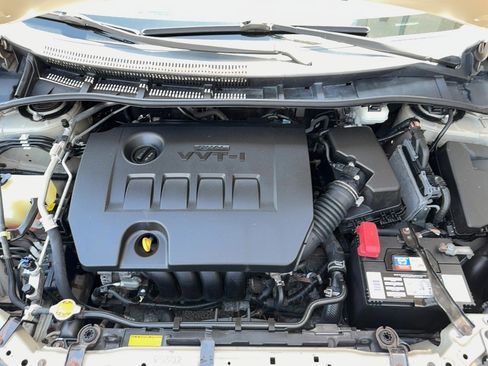 Used 2011 Toyota Corolla LE FWD image 24