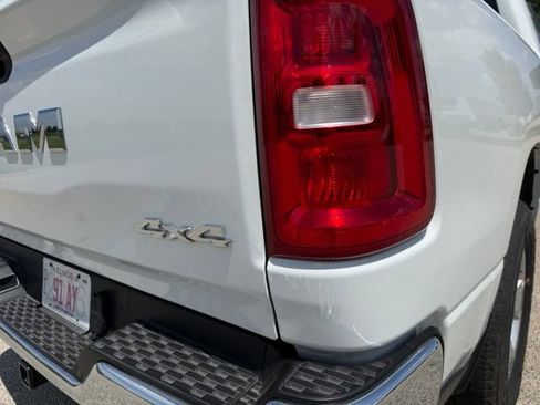 New 2026 RAM 1500 Big Horn AWD/4WD image 16
