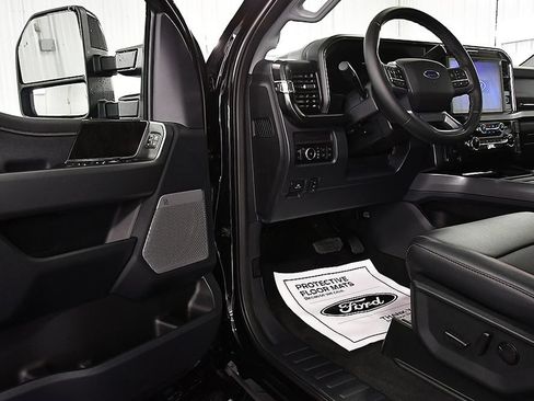 New 2026 Ford F350 Lariat w/ Black Appearance Package AWD/4WD image 18