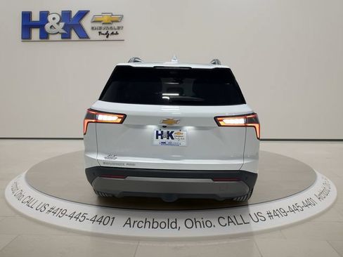 Used 2025 Chevrolet Equinox LT w/ Convenience Package II AWD/4WD image 5