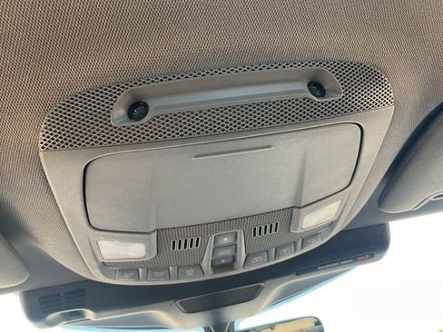 Used 2022 Lincoln Nautilus Reserve w/ Equipment Group 202A image 22