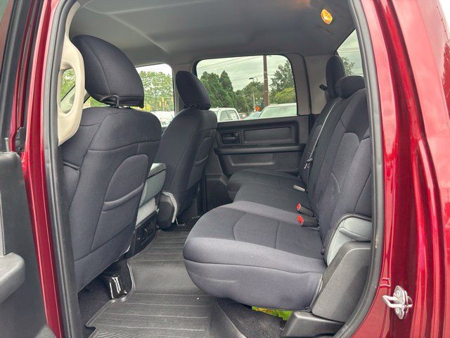 Used 2018 RAM 2500 Tradesman w/ Chrome Appearance Group AWD/4WD image 16