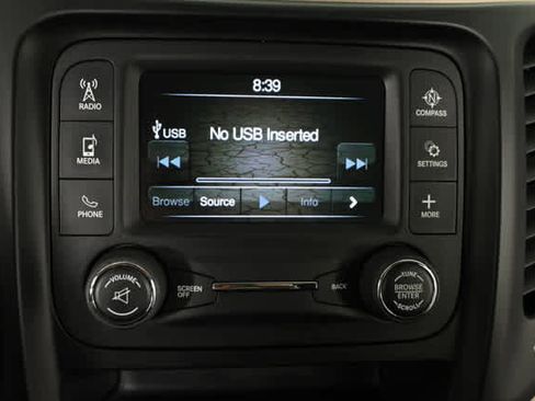 Used 2017 Jeep Cherokee Sport image 23