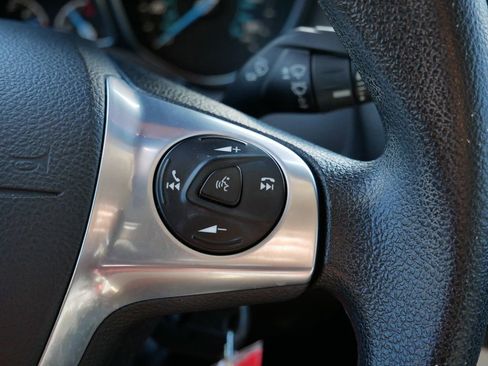 Used 2014 Ford Focus SE w/ SE Winter Package image 18