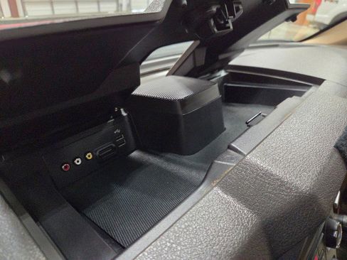 Used 2015 Ford F350 Lariat w/ Lariat Ultimate Package image 61