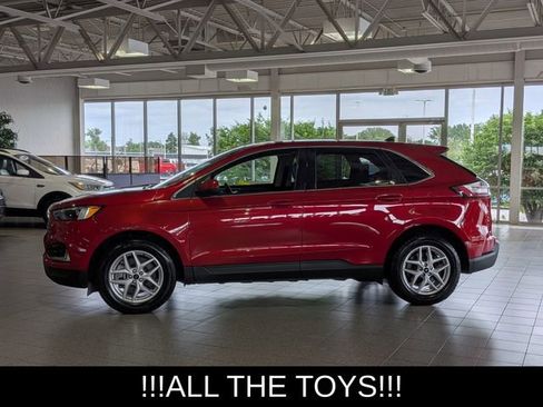 Used 2024 Ford Edge SEL w/ Convenience Package AWD/4WD image 5
