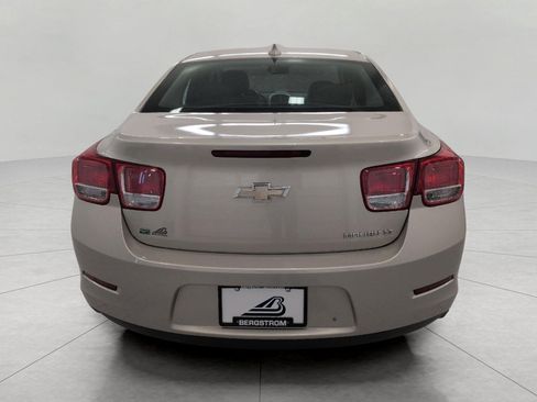 Used 2015 Chevrolet Malibu LT w/ Power Convenience Package FWD image 23