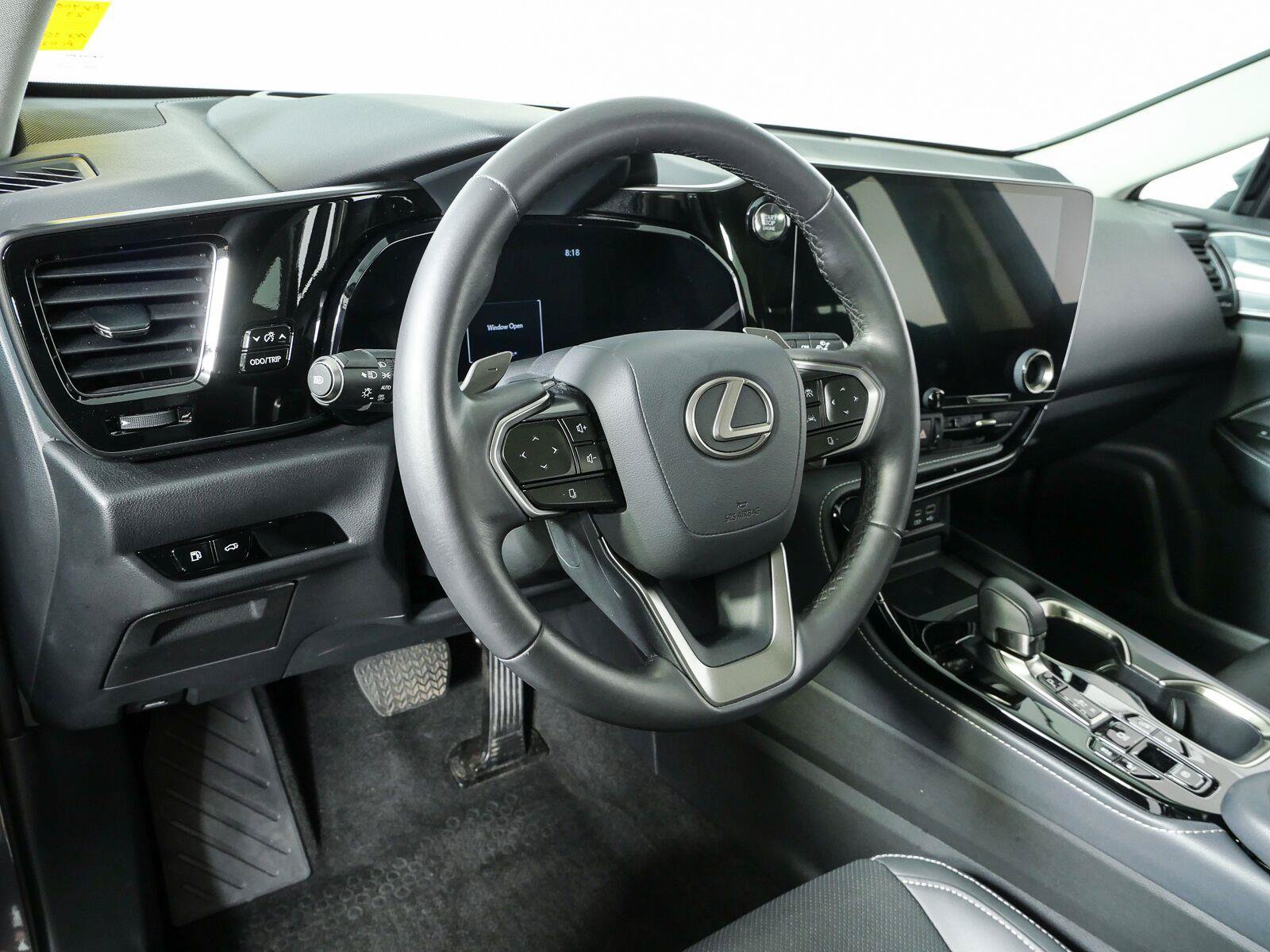 Used 2023 Lexus NX 350 AWD image 5