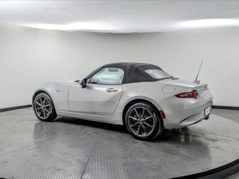 Used 2019 MAZDA MX-5 Miata Grand Touring w/ GT-S Package image 25