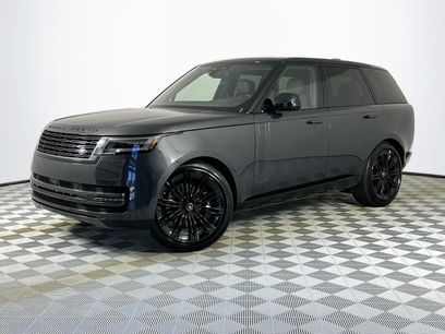 New 2025 Land Rover Range Rover SE