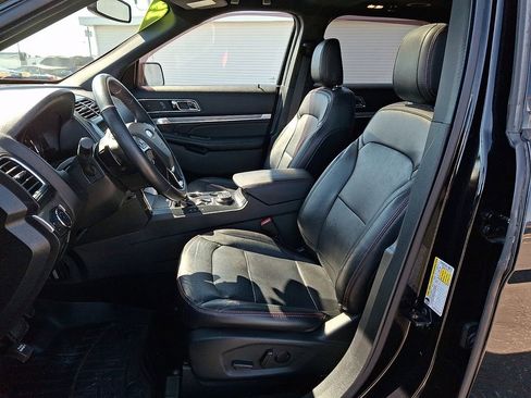 Used 2019 Ford Explorer Sport AWD/4WD image 16