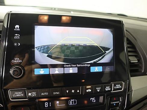 Used 2018 Honda Odyssey Elite image 11