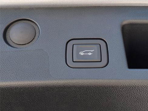 Used 2026 GMC Terrain AT4 w/ Convenience Package III AWD/4WD image 18