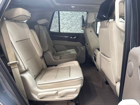 Used 2021 GMC Yukon Denali w/ Denali Ultimate Package RWD image 11