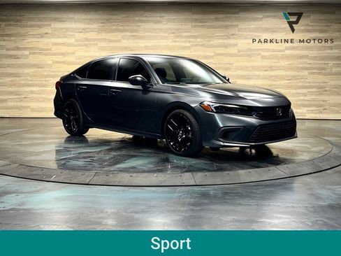 Used 2023 Honda Civic Sport image 1