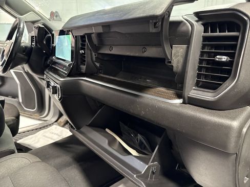Used 2023 Chevrolet Silverado 1500 LT AWD/4WD image 36