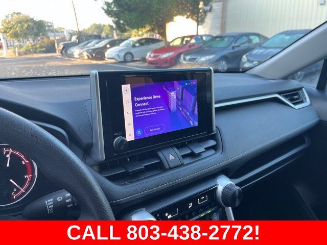 Used 2024 Toyota RAV4 LE FWD image 19