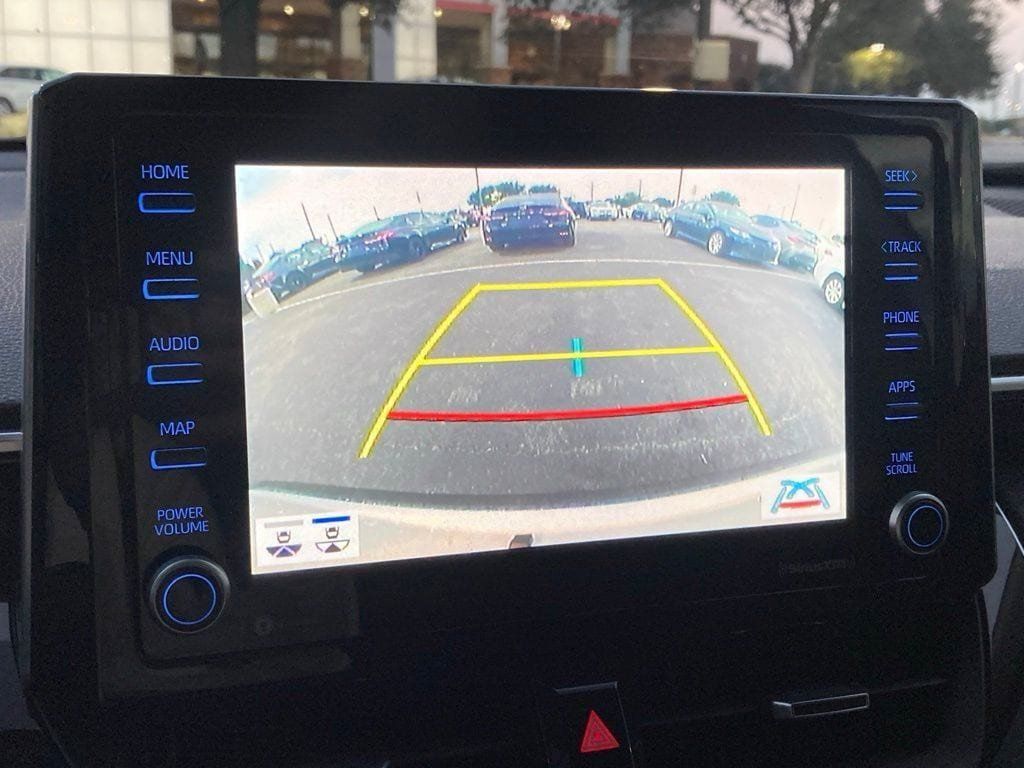Certified 2022 Toyota Corolla Cross XLE AWD/4WD image 23