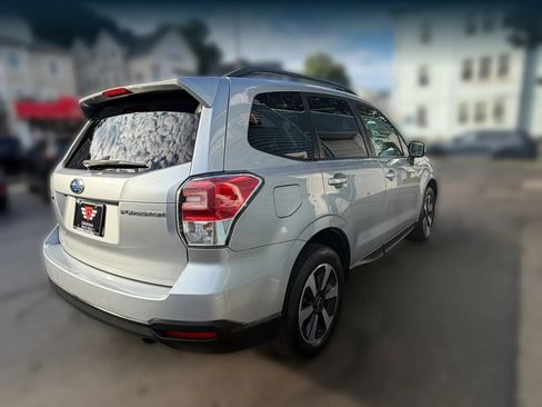 Used 2018 Subaru Forester 2.5i Premium AWD/4WD image 5
