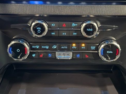 Used 2026 Ford F450 Platinum w/ Snow Plow Prep Package AWD/4WD image 30