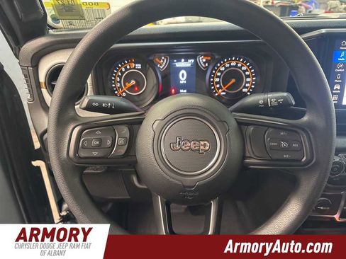 New 2026 Jeep Gladiator Sport image 13