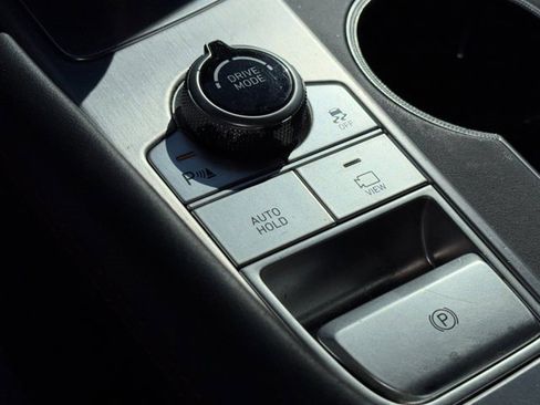 Used 2021 Genesis G70 3.3T w/ Sport Package image 22