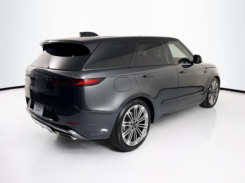 New 2026 Land Rover Range Rover Sport Dynamic SE AWD/4WD image 5