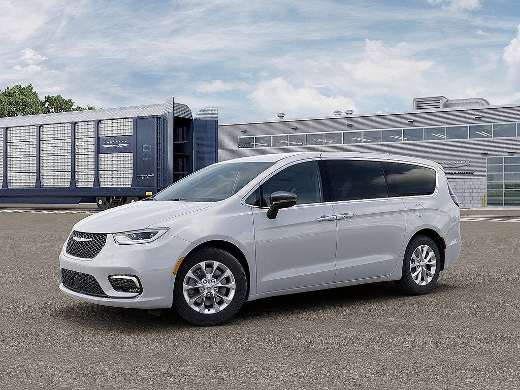 New 2026 Chrysler Pacifica Select AWD/4WD image 2