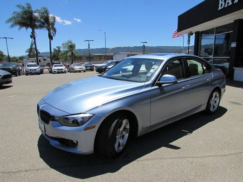 Used 2013 BMW 328i Sedan RWD image 3